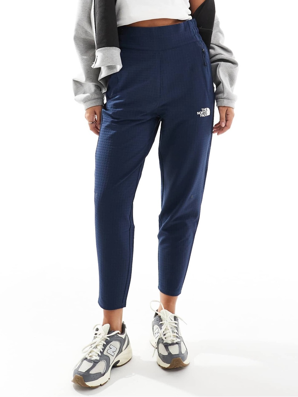 The North Face Summit Navy Tekware Athletic Relaxed Fit Grid Track Jogger Pants